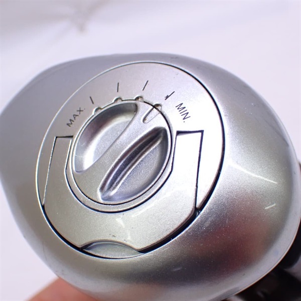０４スコーピオンＭＧ１０００